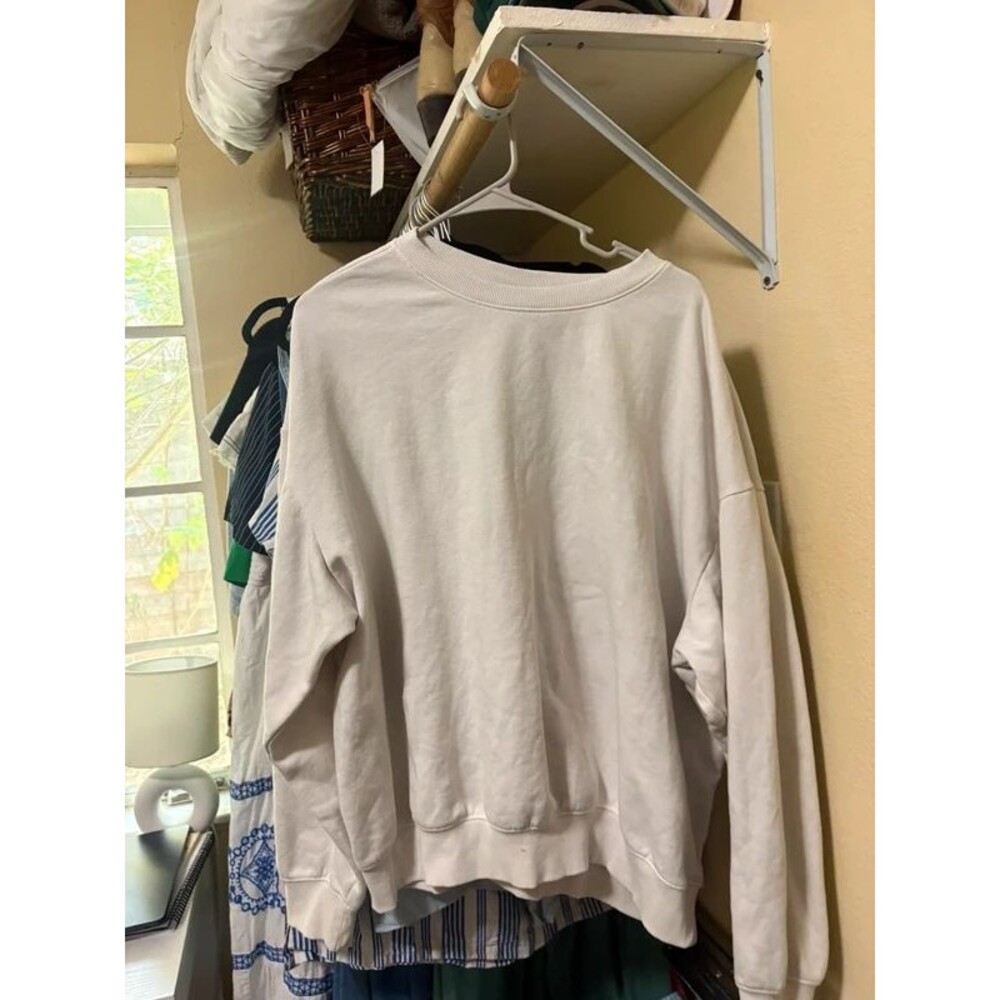 H&M White Crewneck